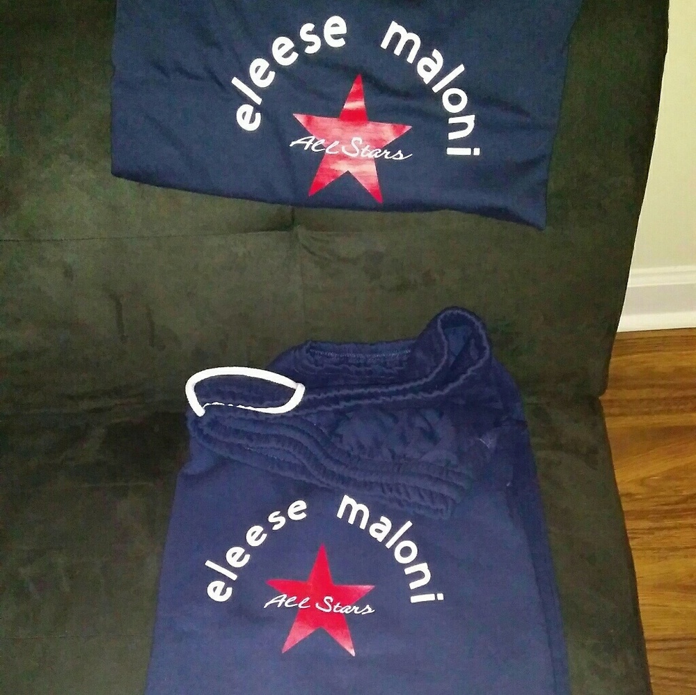 SWEATSUIT. Blue, Red, Grey